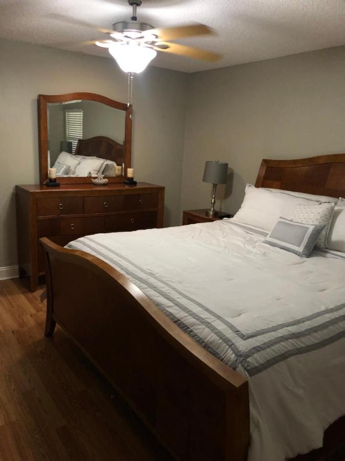 Cheerful 3 Bed House In A Cul- De-Sac! Villa Tampa Exteriör bild